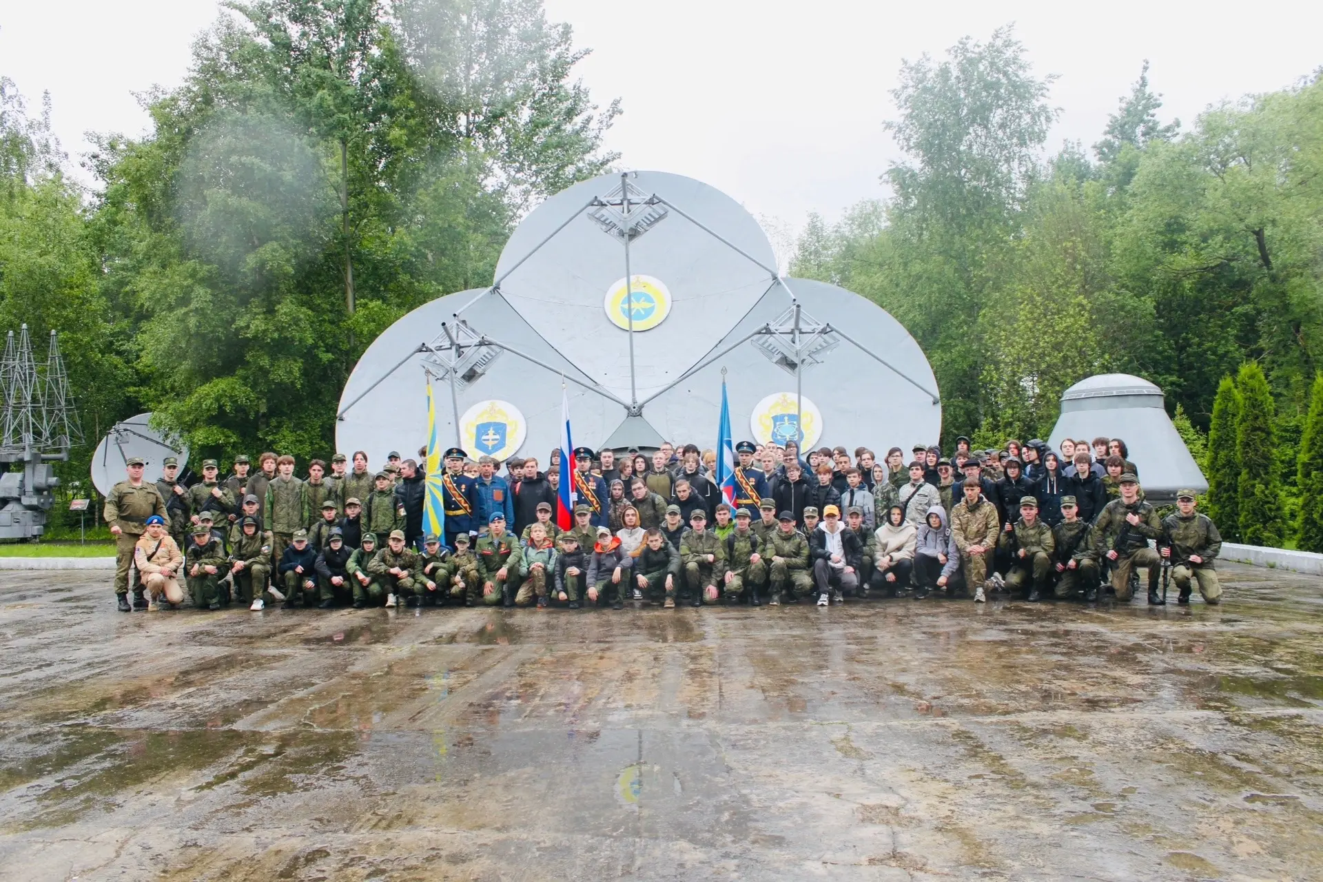 С 25 по 29 мая для юношей 10-х классов на территории в/ч 32103  прошли  специальные вое...