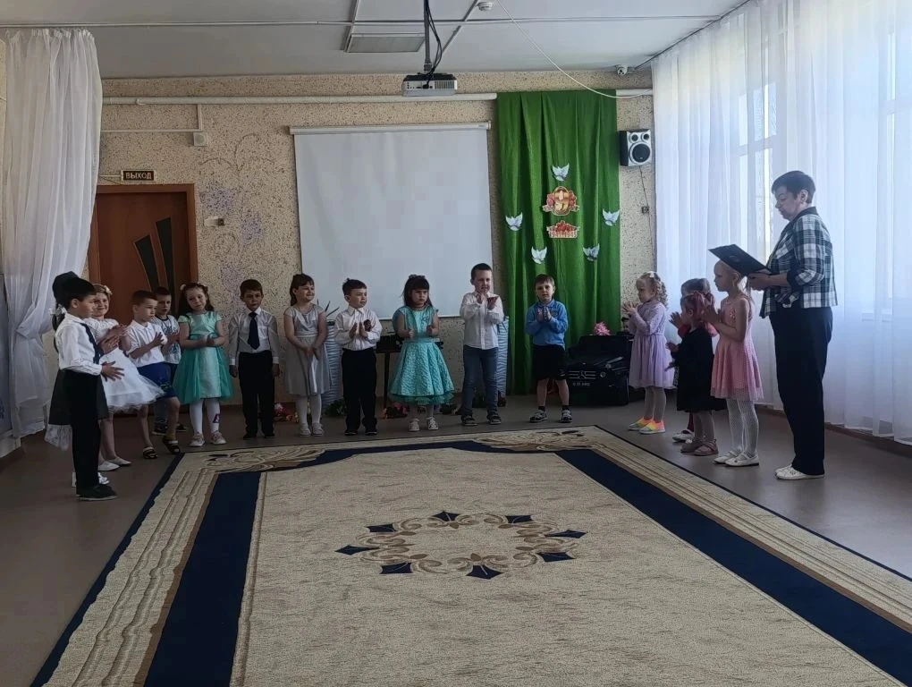 ПРАЗДНИК ПАМЯТИ И СЛАВЫ!