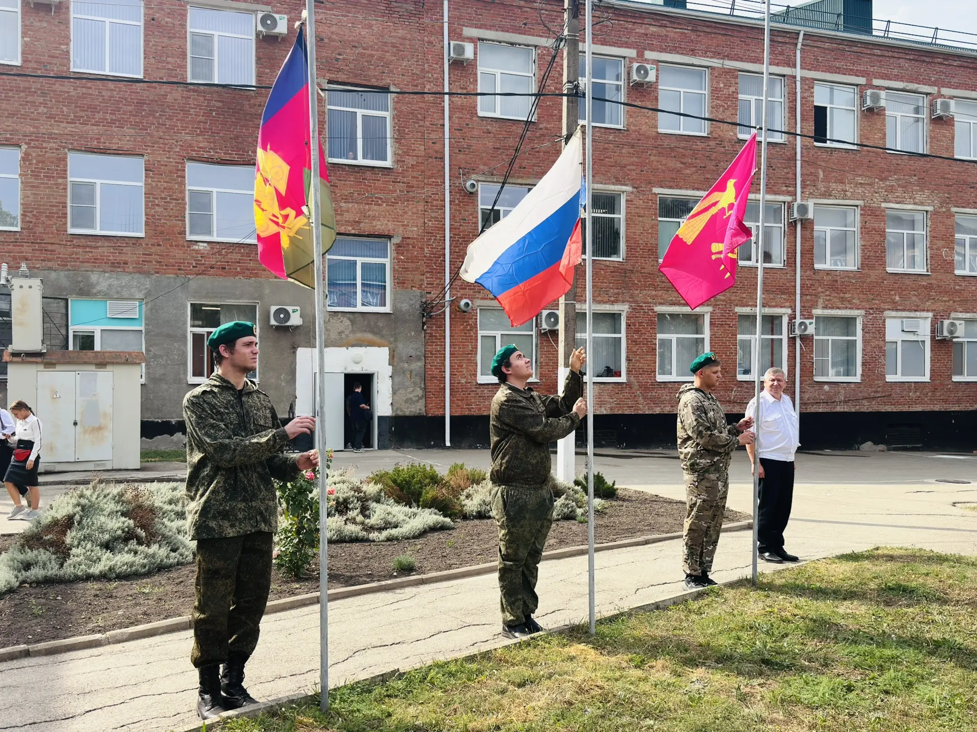 Первая учебная неделя в Кореновском политехническом техникуме подошла к завершению!