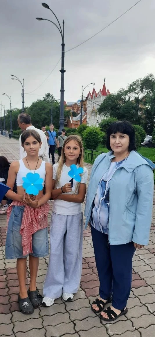Сегодня педагоги нашей школы приняли участие в городской акции "Культурный город на Набережной" и пр