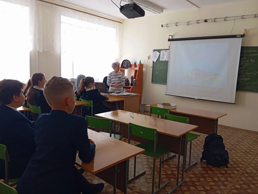 "Уступи дорогу поездам". Для 5-7 классов прошёл урок безопасности.