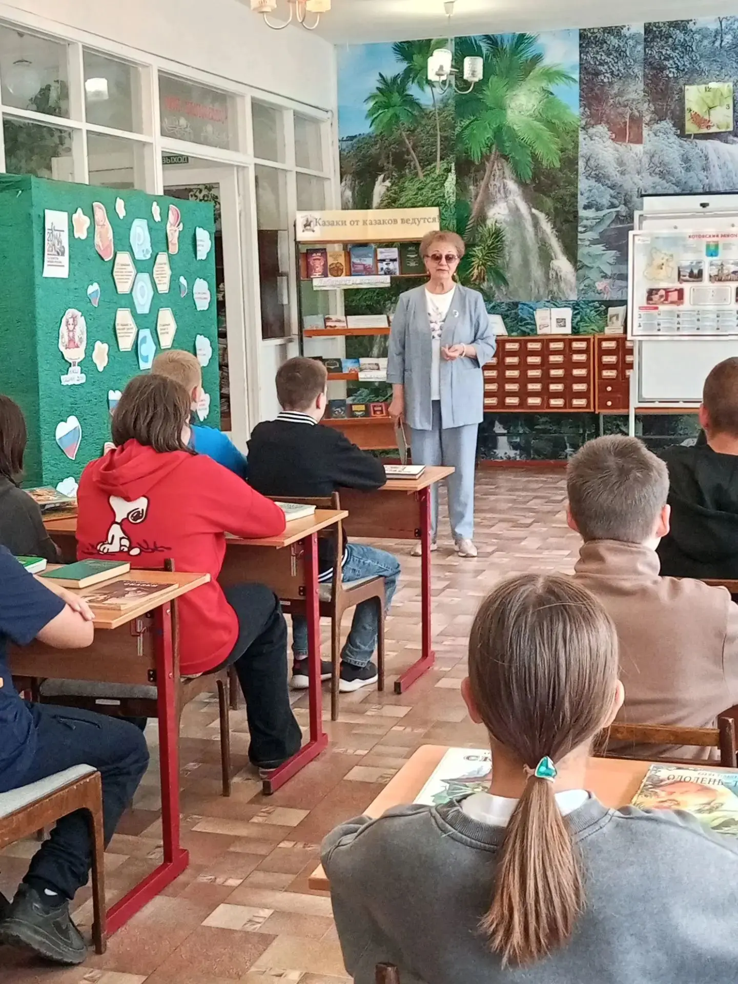 В рамках интеллектуально- библиотечной кампании "Мой отчий край ни в чем неповторим", в...