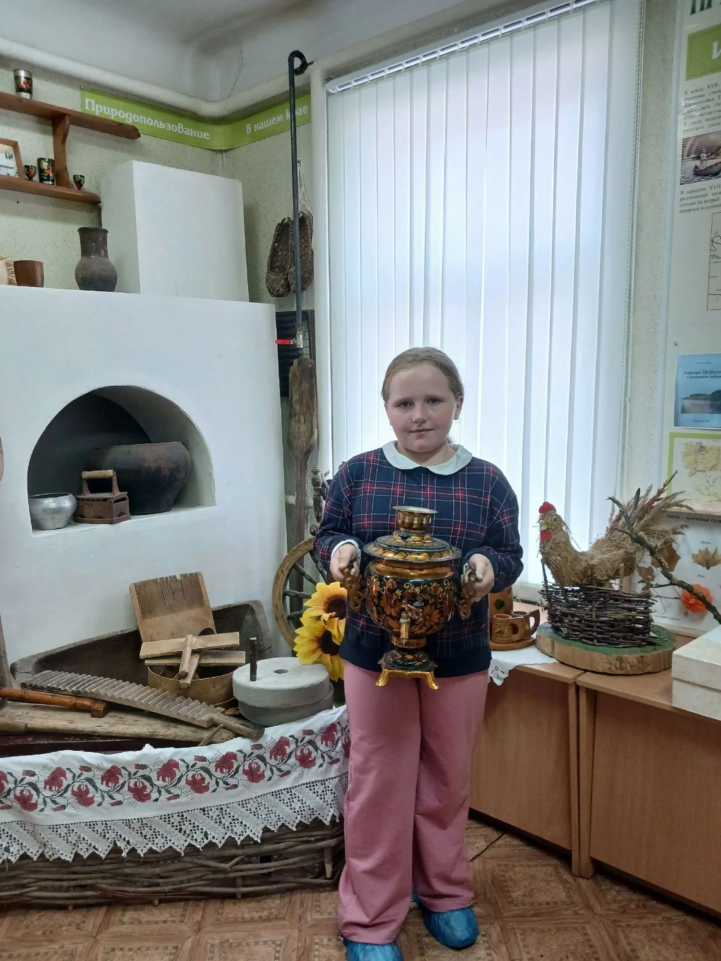 Путешествие в историю: гимназисты 2 «Б» на экскурсии в учебно-исследовательском центре ...