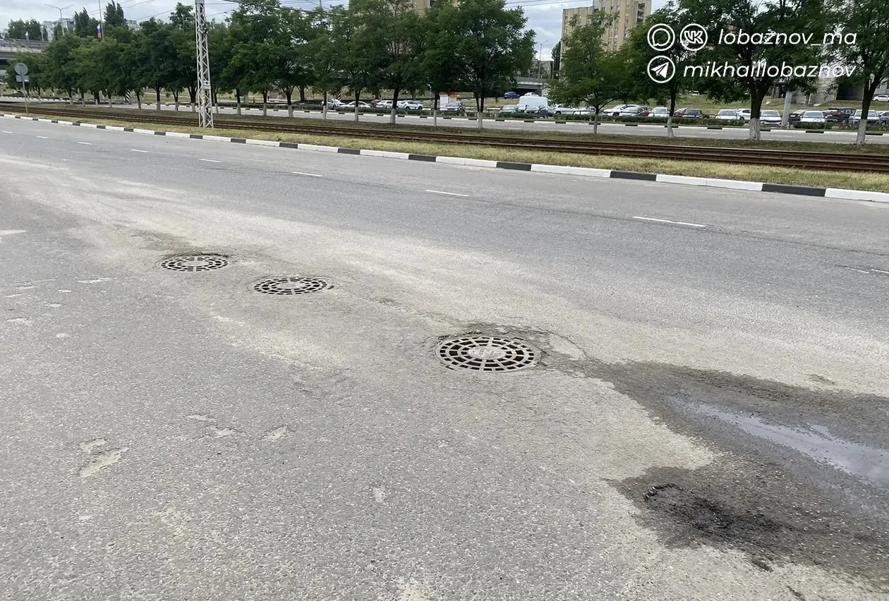 В округе продолжаются работы по устранению последствий непогоды.
 
Сильный ливень, прошедший на терр