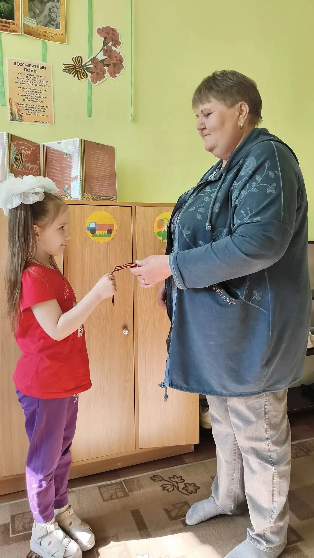 В детском саду прошла патриотическая акция «Георгиевская лента», приуроченная ко Дню По...