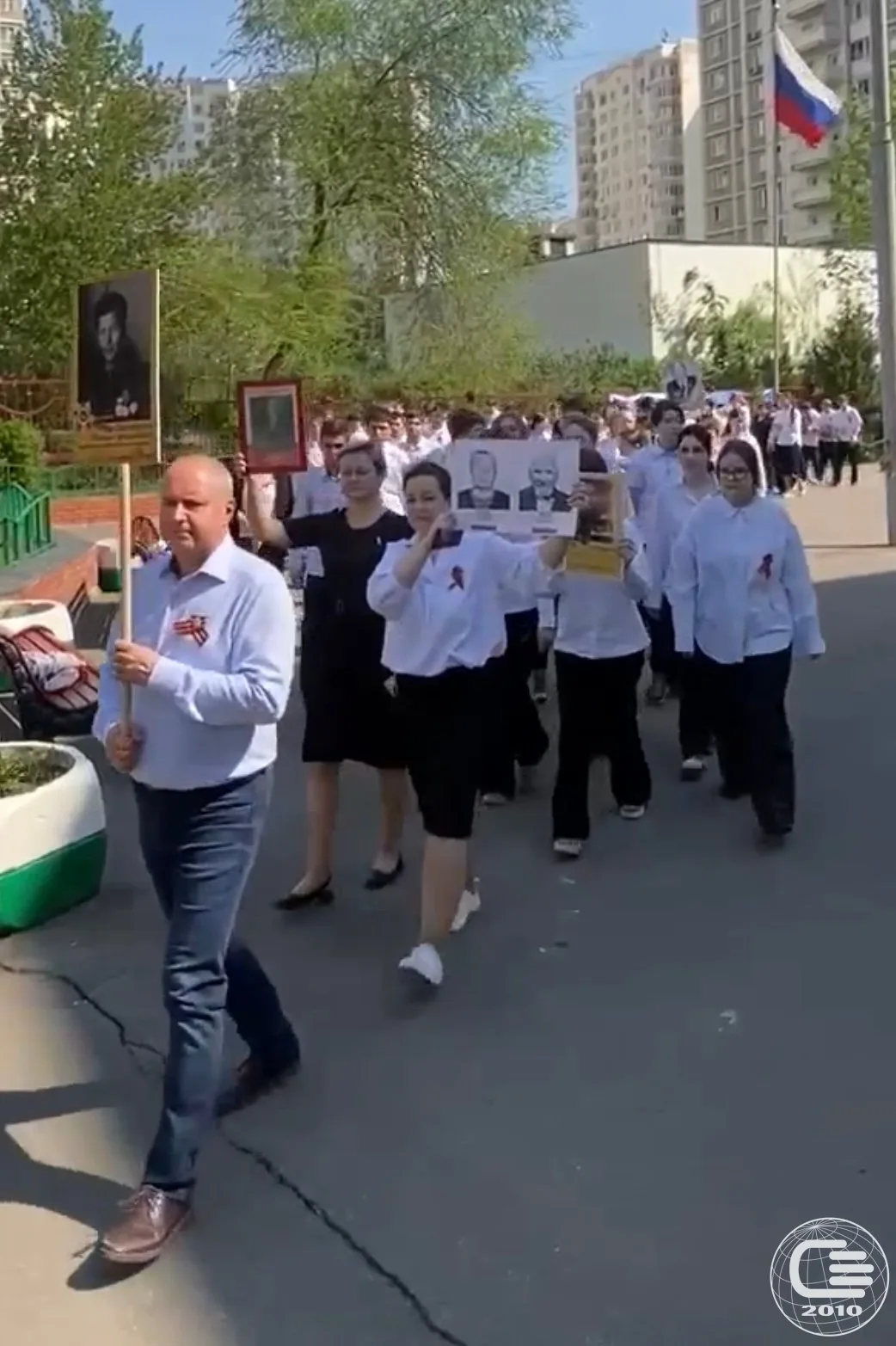 🚩 7 мая в школьном подразделении «Новороссийский» состоялась линейка, посвящённая Дню Победы, и шест