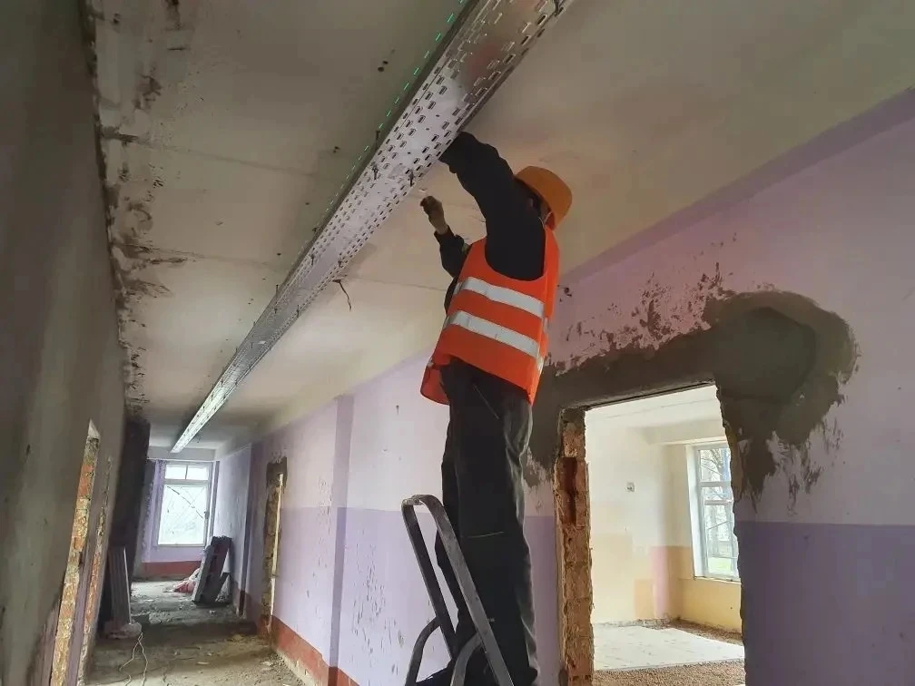 В 16 школах Чебоксар работы в рамках капитального ремонта идут в соответствии с графиком  В рамках р