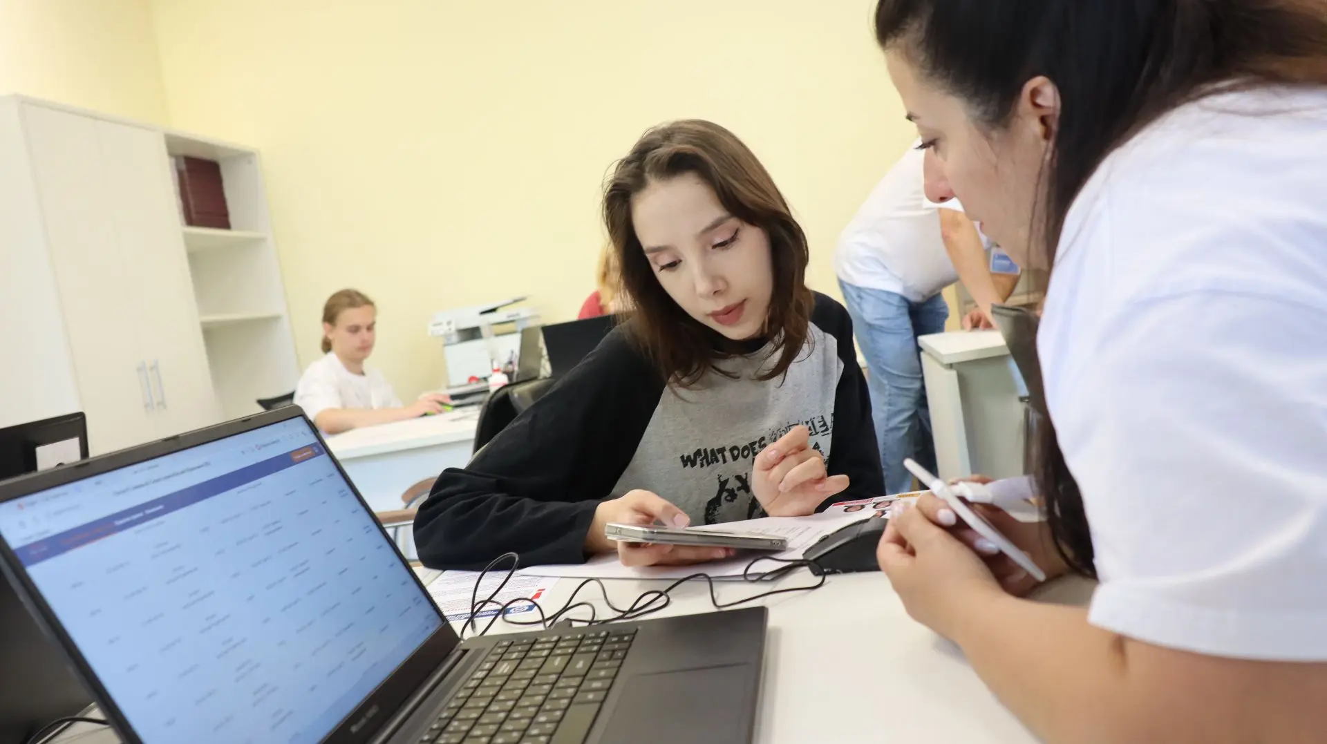 ☀️ Доброе утро, ДонГТУ!

Лето продолжается, а вместе с ним — один из самых важных периодов для будущ