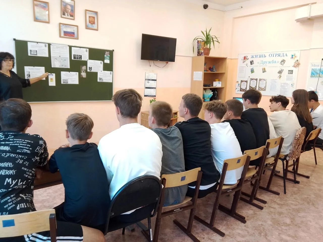 8 июня в ГКО СУВУ г.Октябрьска прошел час здоровья «Привычки: вредные и полезные».

На мероприятии п