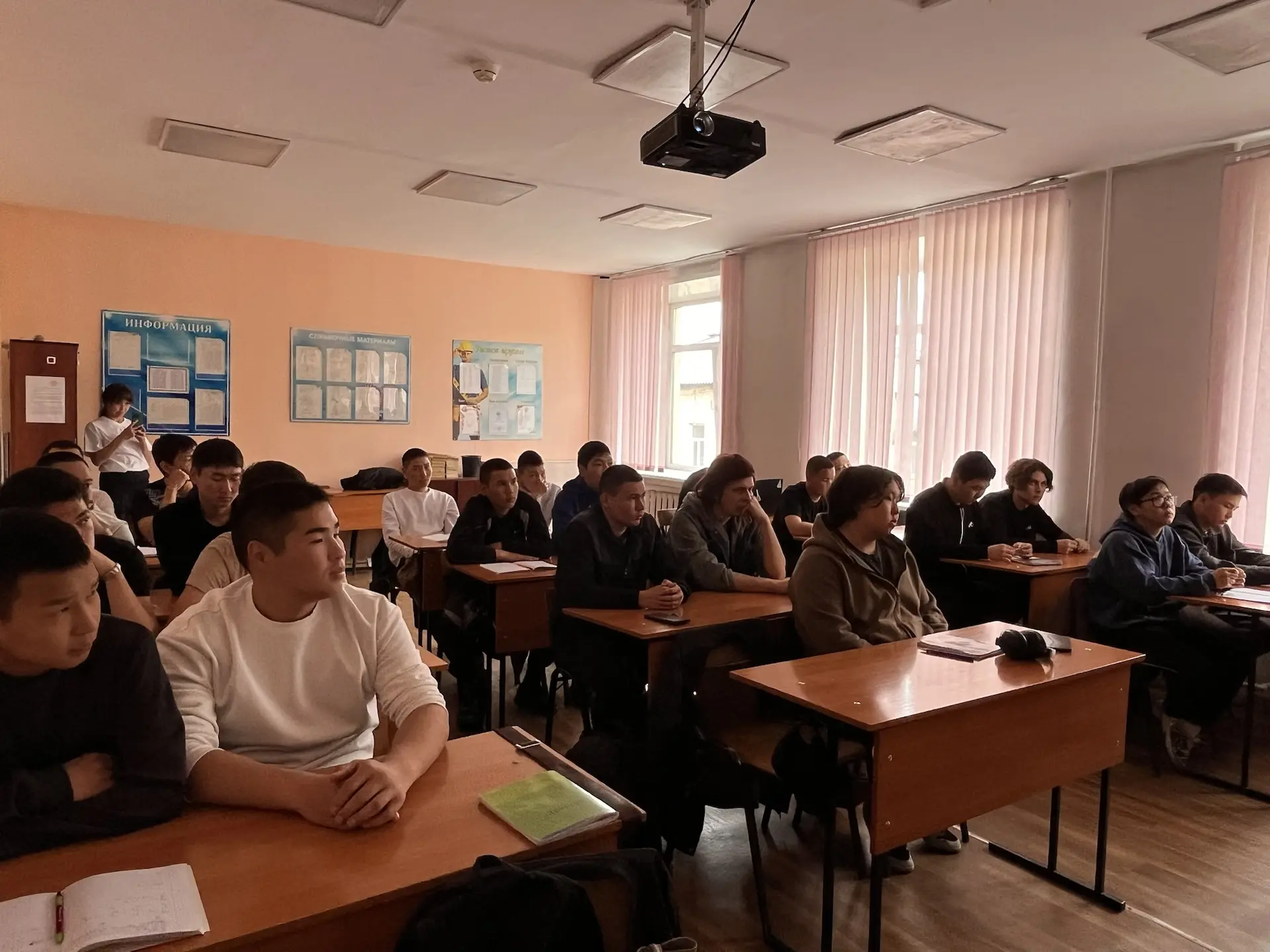 🎖️Академия связи: путь к профессии и службе! 

Сегодня состоялась профориентационная встреча с пред
