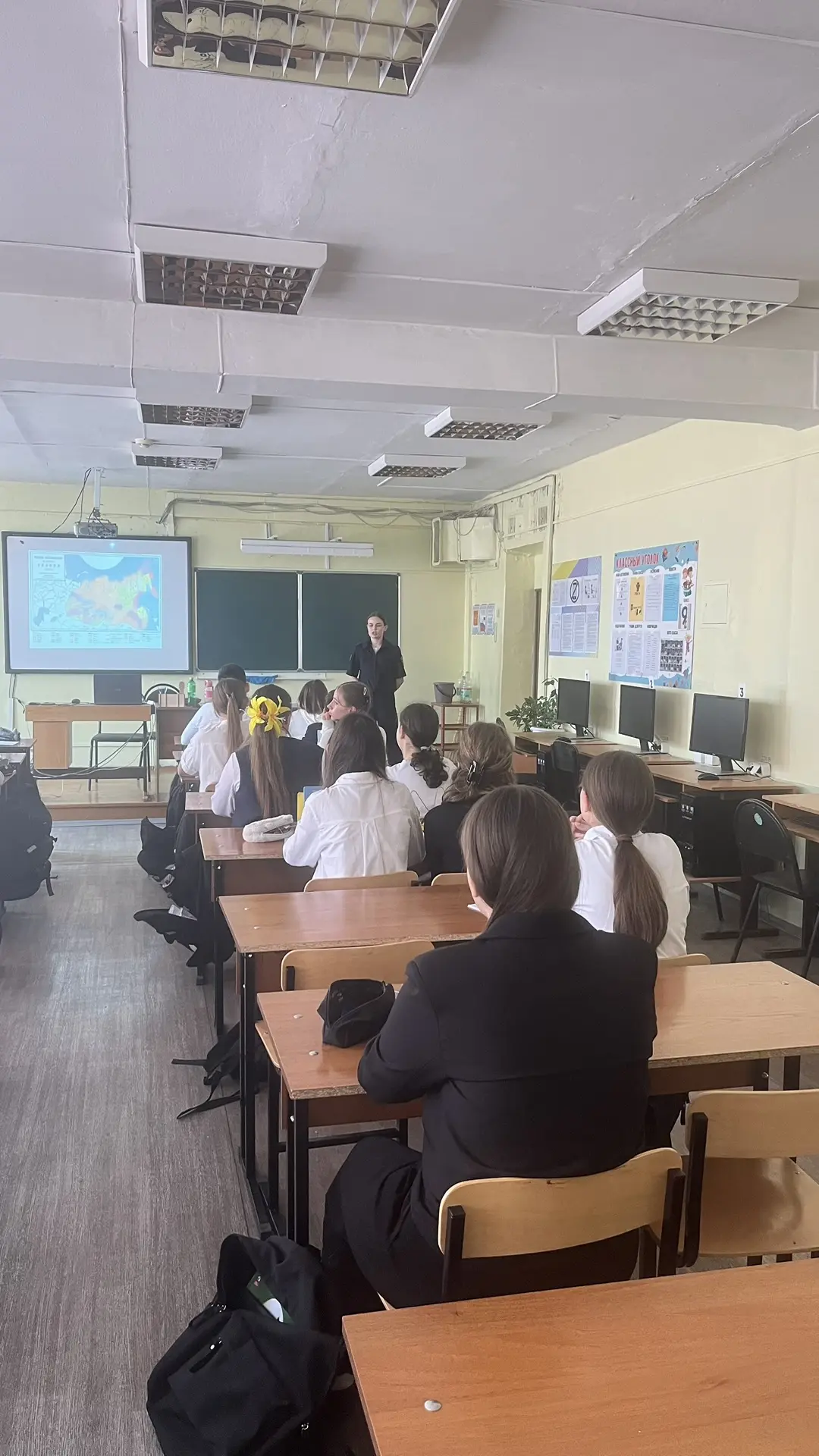 ⚖️Правовой десант ⚖️ Инспектор ОДН ОП-2 Кристина Юрьевна Ш. в рамках профилактического мероприятия «