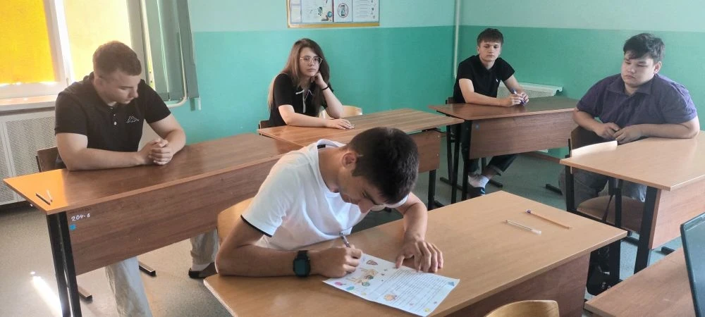 Выпускники заложили «Капсулу времени»