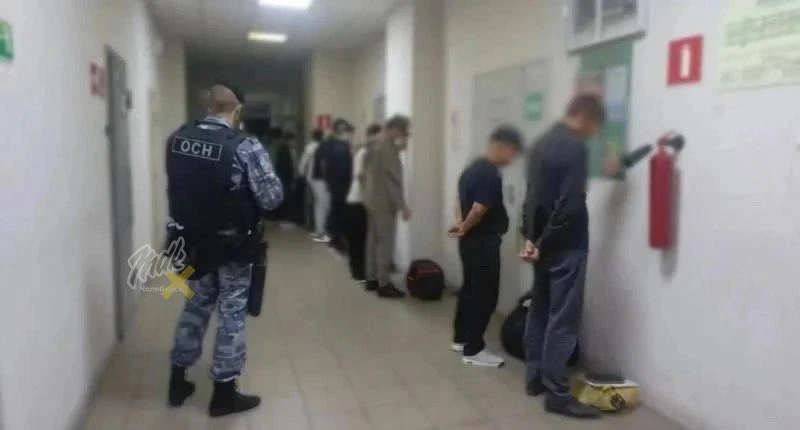 ⚡️ С Южного Урала выдворили ещё 19 мигрантов