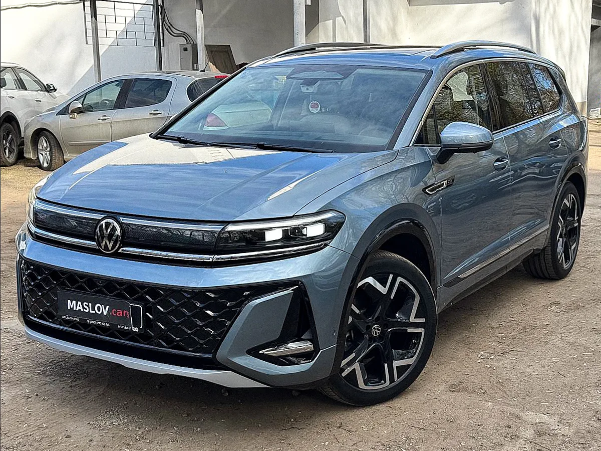 Volkswagen TALAGON 380TSI | 2026г.
В наличии в Москве
• 2.0 л Турбо Бензин 220 л.с.
• Без пробега