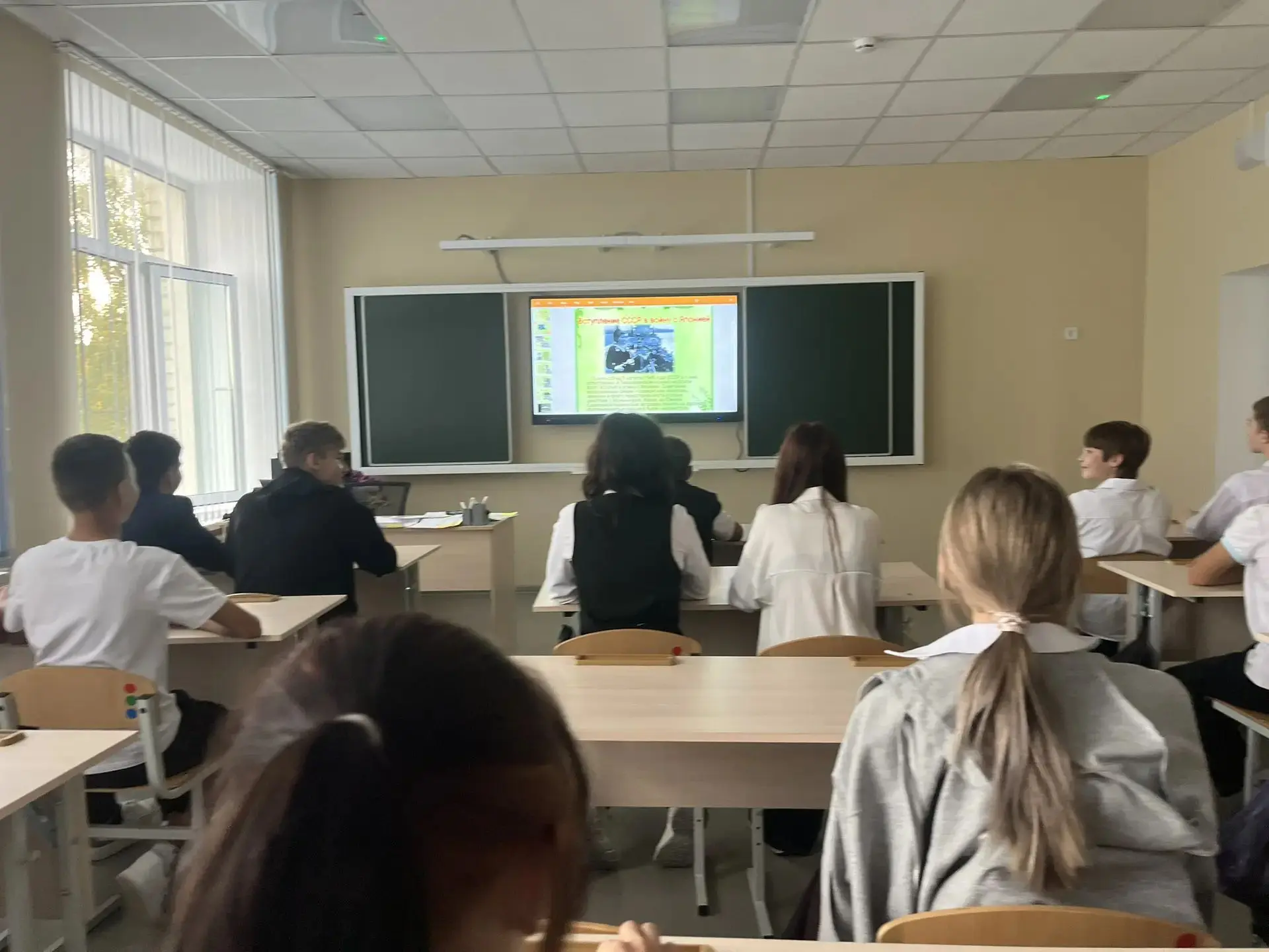 🎖 **В ГБУ СОШ села Старая Рачейка прошли классные часы, посвящённые Победе над милитар...