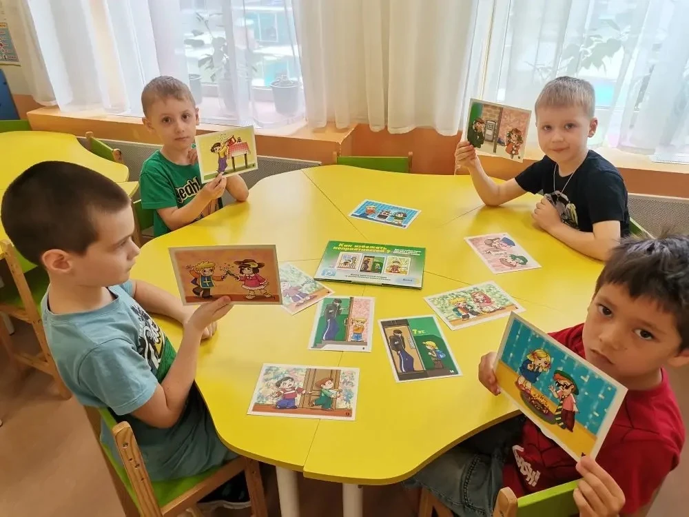 В рамках проекта «Предшкола: стандарт детского сада» и тематической недели «Мир без опасностей» в до