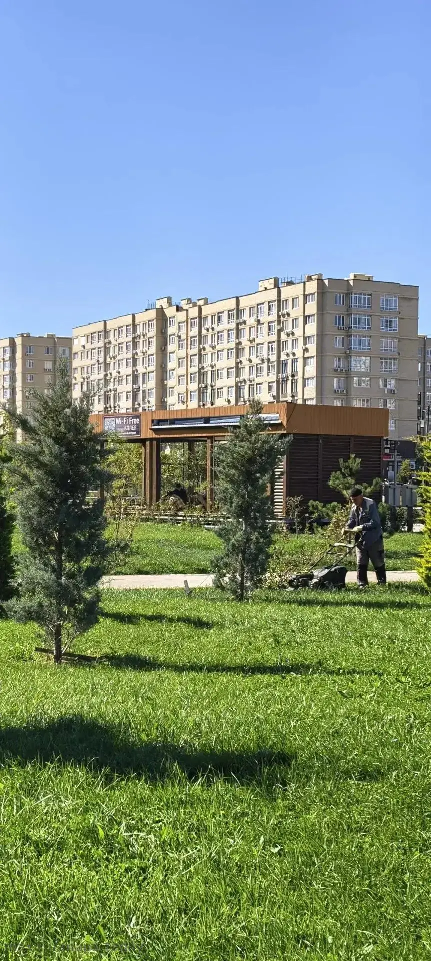 В Черноморском парке в 3 очереди небольшие изменения: перенесли в эту часть парка павил...