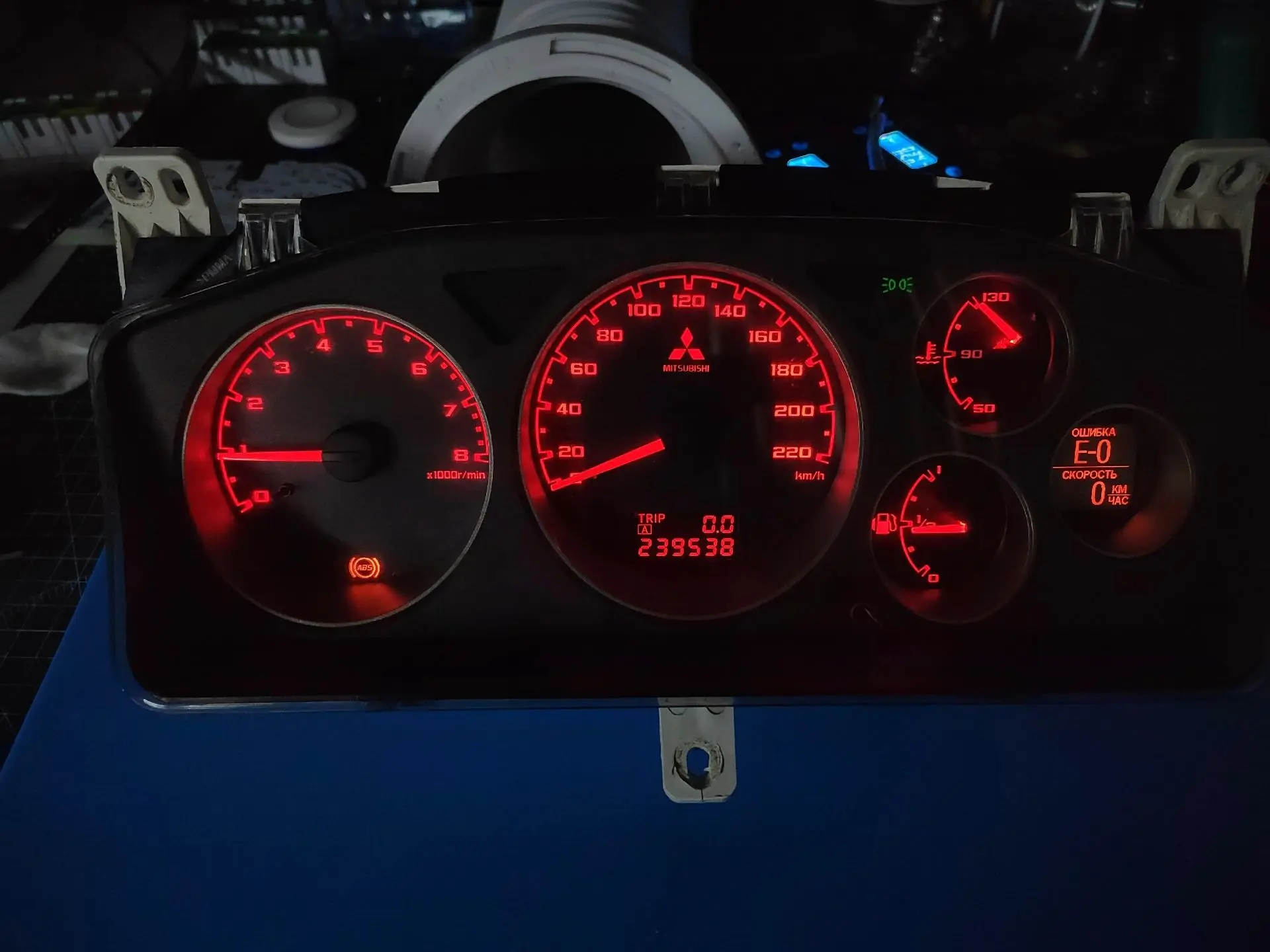 Пересвет приборной панели lancer 9 МКПП под ключ. Заказчик прислал свою панель.