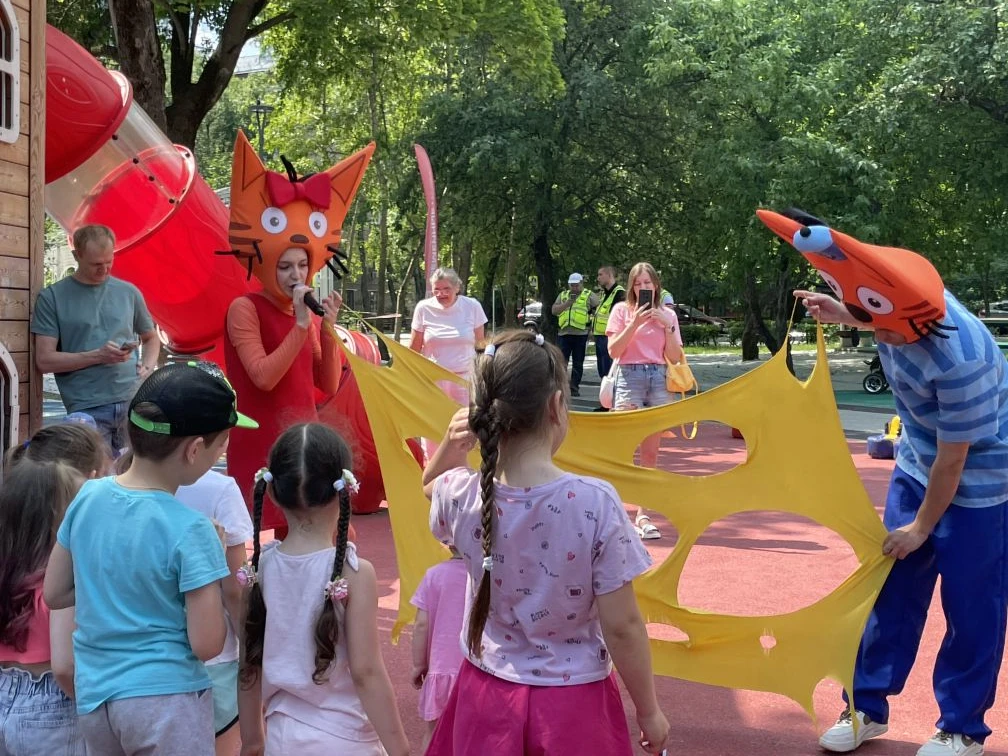 В Тимирязевском районе отметили День России! ❤️ 

Этот день — напоминание о том, чем мы гордимся: бо