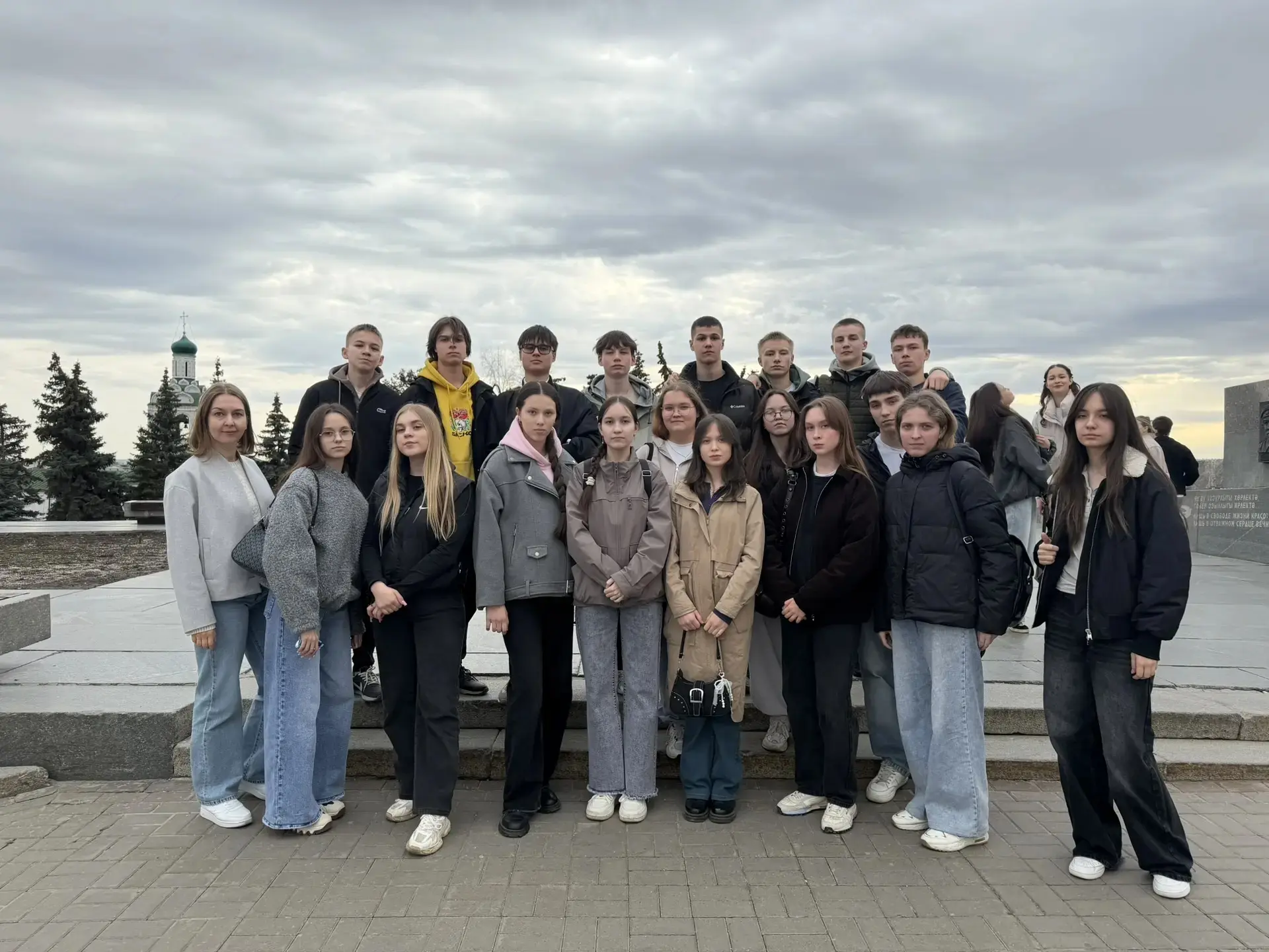 Познавательно-образовательная поездка в Казань 🎓 17 апреля ученики 10 класса школы №40 отправились в