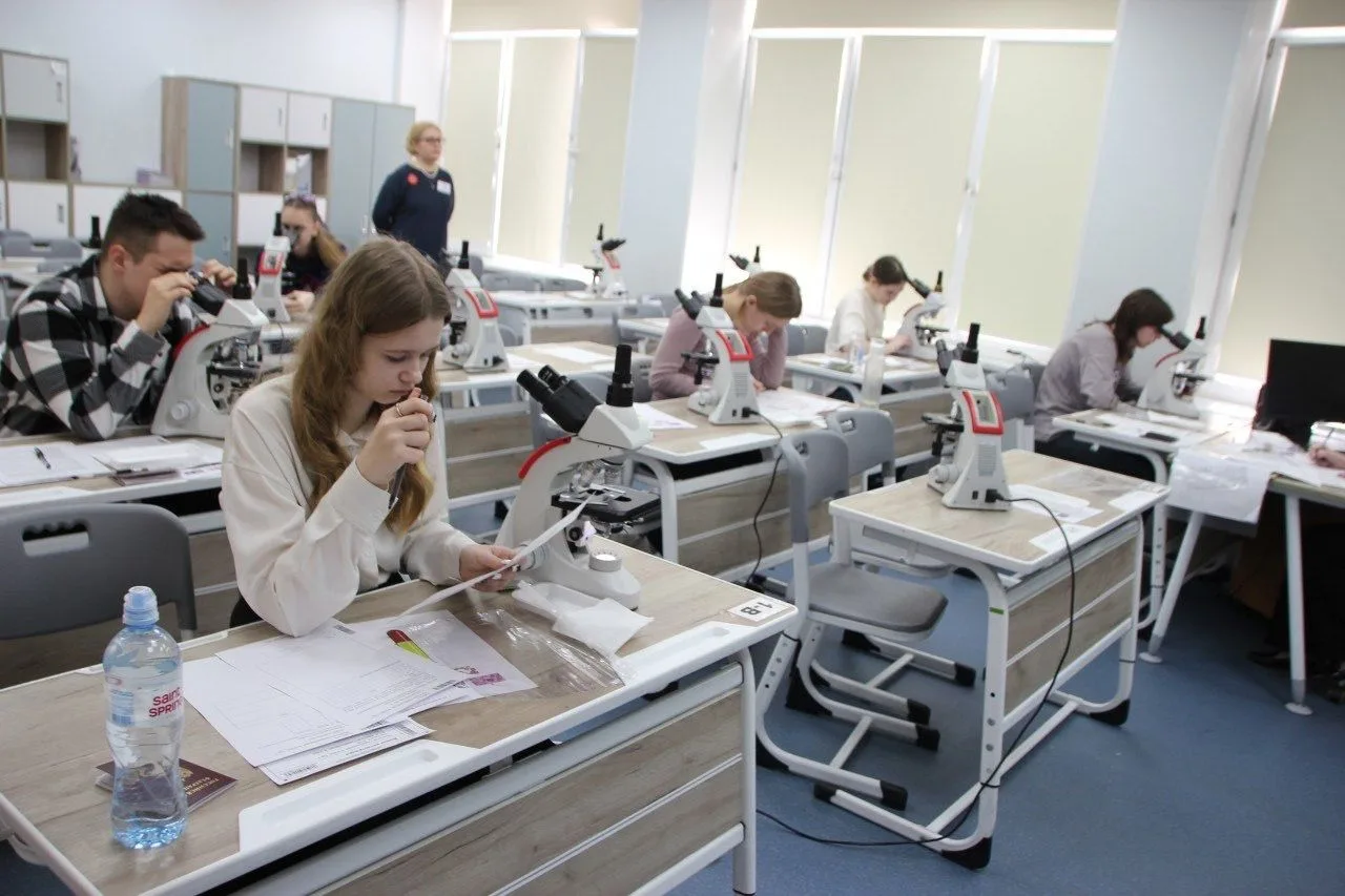 14 марта в Балашихинском лицее состоялся второй тур Подмосковной олимпиады по биологии, который собр
