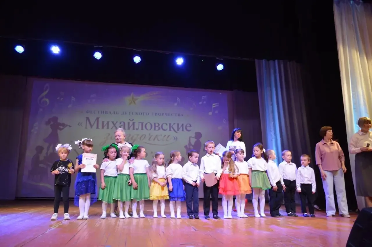 «Зажигаем звезды»💥💥💥
23 мая в Центре Культуры и Досуга города Михайловска состоялся фестиваль - к