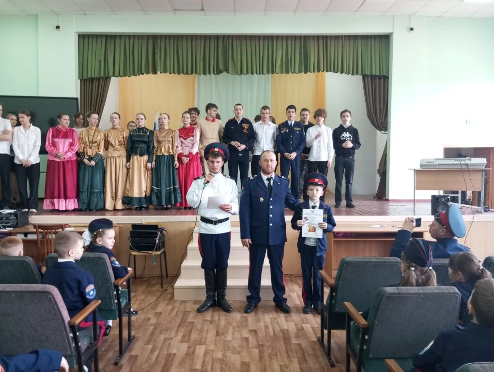 В этот же день прошёл конкурс творческих номеров "О казачестве всегда слава по Руси плыла!" Состояло