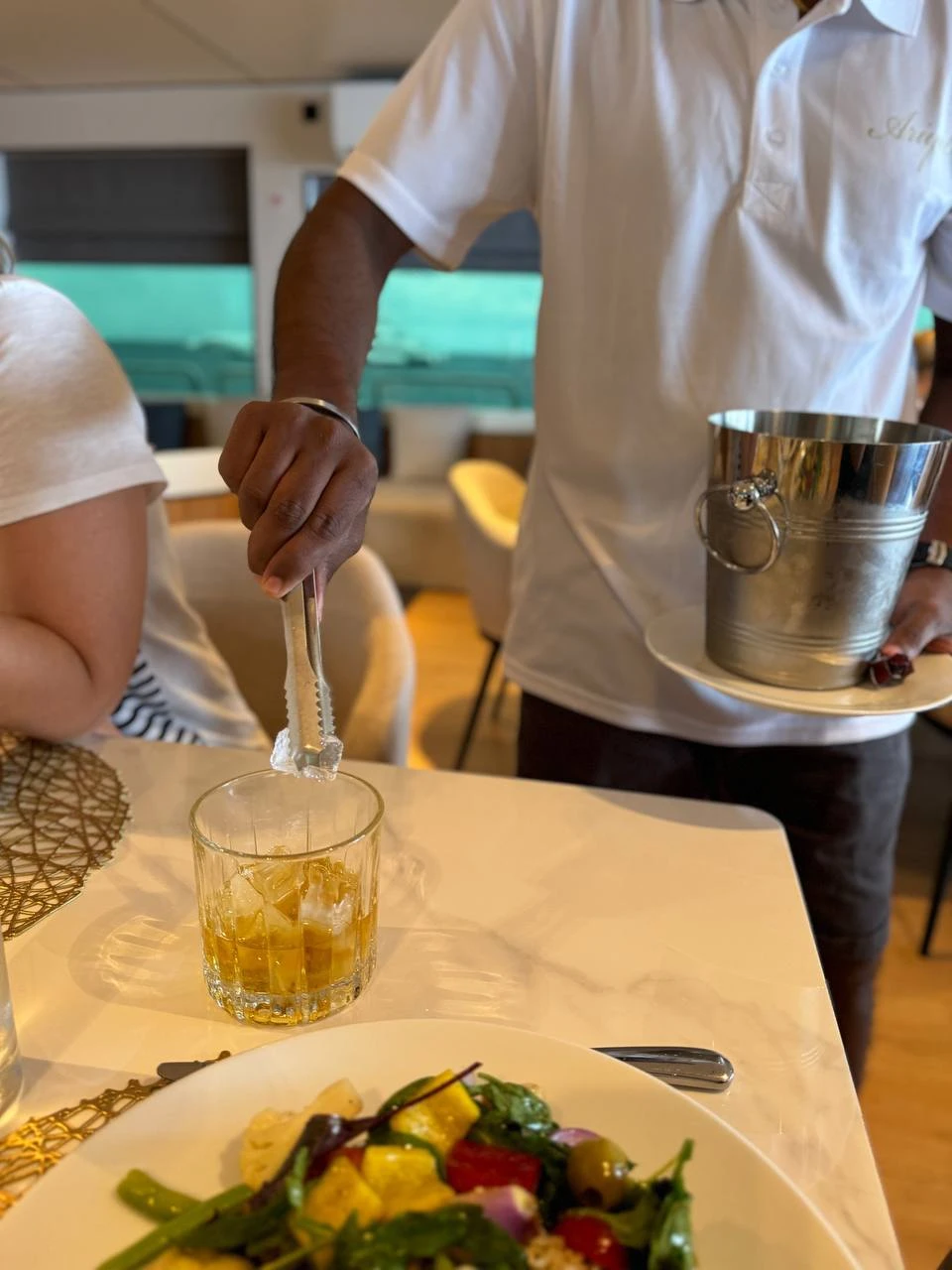 🇲🇻 Мальдивы. А что у нас с едой на яхте? 🍽️