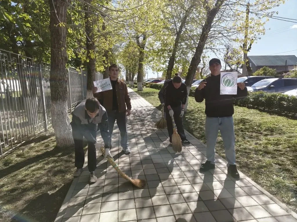 🌱 «Зелёная Весна-2026»: наш техникум стал чище и красивее! 🌱  Весна — это не только время обновления