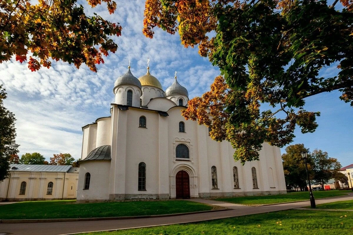 ❤14 сентября 1052 года в Новгороде (ныне Великий Новгород) освящен Софийский собор