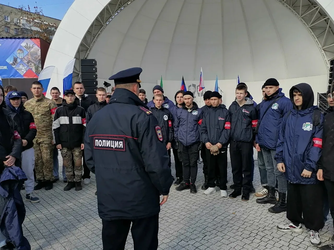 💪 Народные дружины на страже общественного порядка Новосибирска

Сейчас в Новосибирске действуют 22