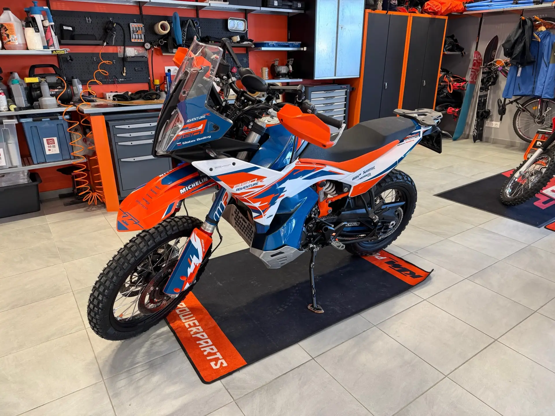 SPYSTAV Bike - #KTM 890 Adventure R 2024
Заказать графику:
• Вконтакте
• Telegram
• +79054442553