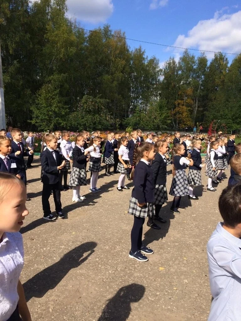 Завтра снова в школу! 😁