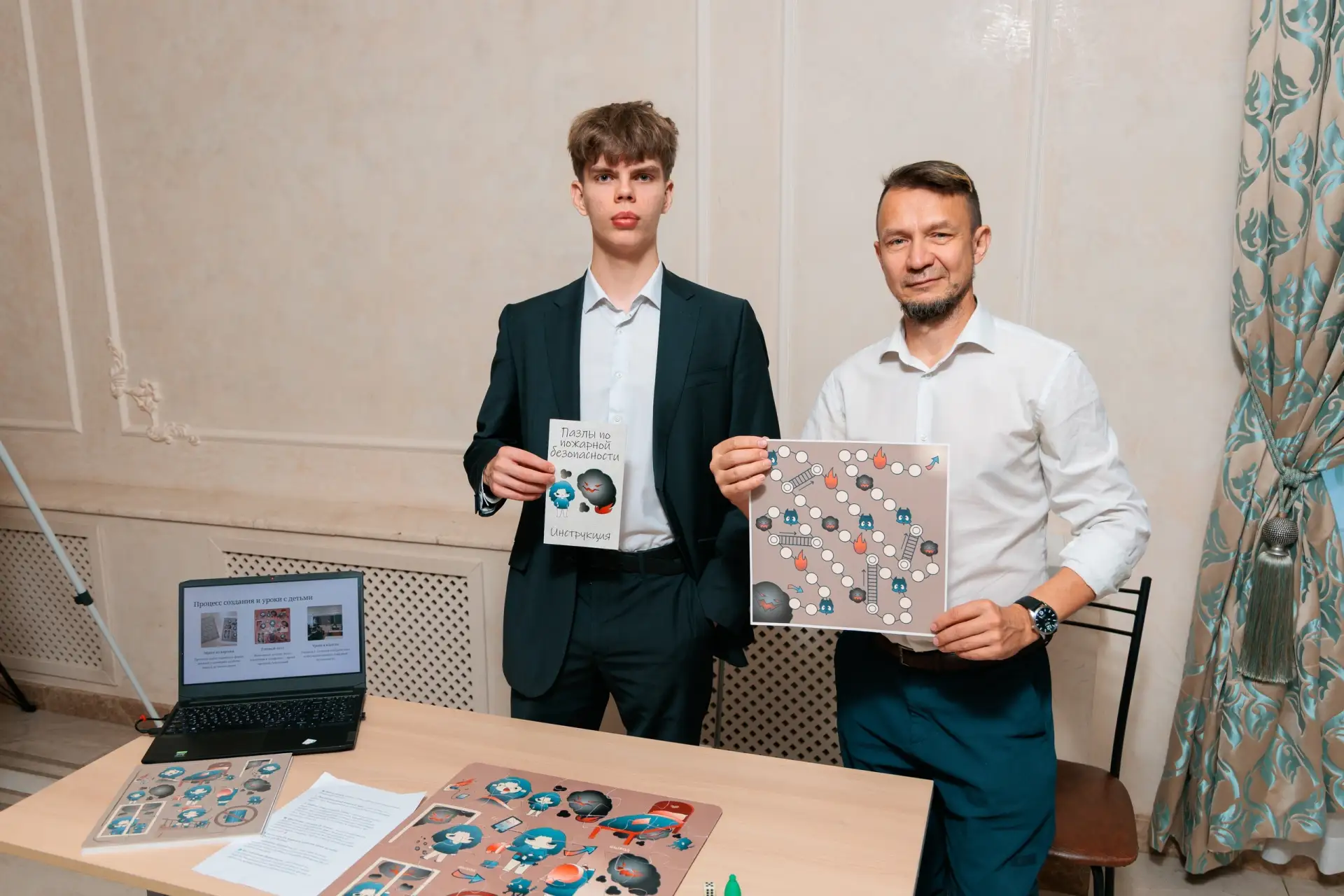 Юные инженеры и исследователи Центра «ТАУ» представили свои проекты на августовской кон...