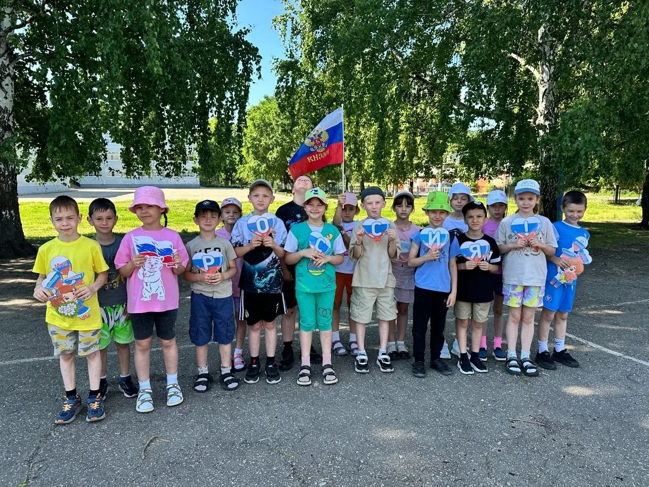 11 июня в  нашем летнем лагере 🌍🎉

Сегодня мы отметили Международный день игры, и это было незабыв