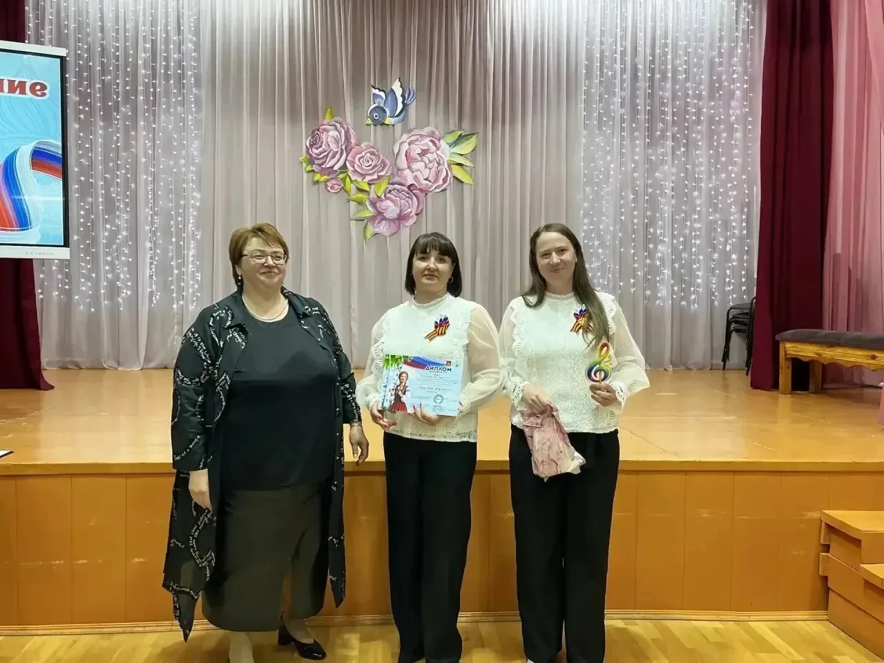 🎤 Образовательный комплекс №2 вновь блистает на сцене!  🏅 15 мая 2026 года в МОУ ЦДОД им. Н.М. Тарар