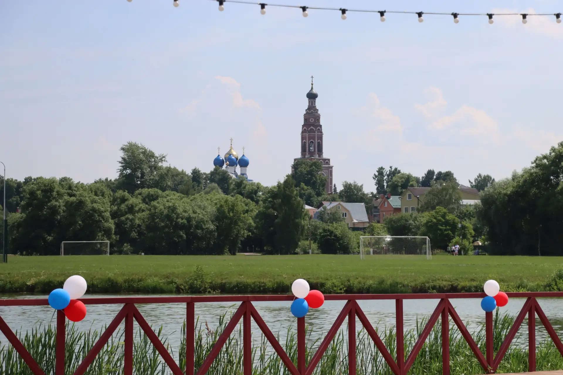 Доброе утро, Бронницы!
📸: 1453 Спорт и не только!

☀️ Есть красивые летние фотки? Присылайте!