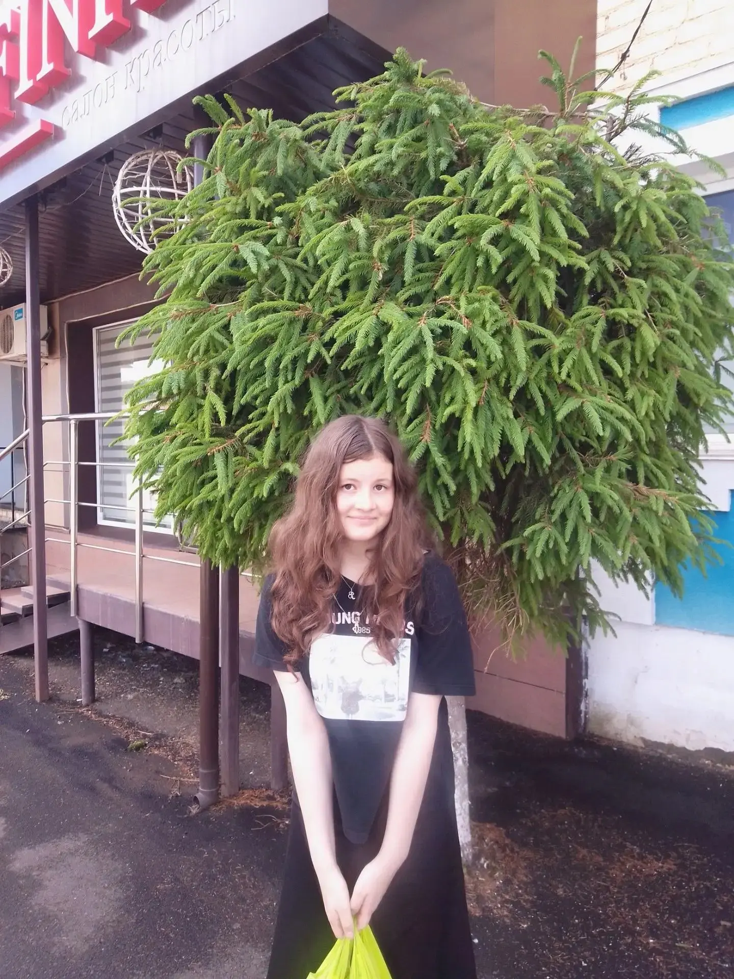 #нескучныеканикулы
Обычно когда просят показать каникулы, все ждут океаны, закаты и коктейли. А Лера