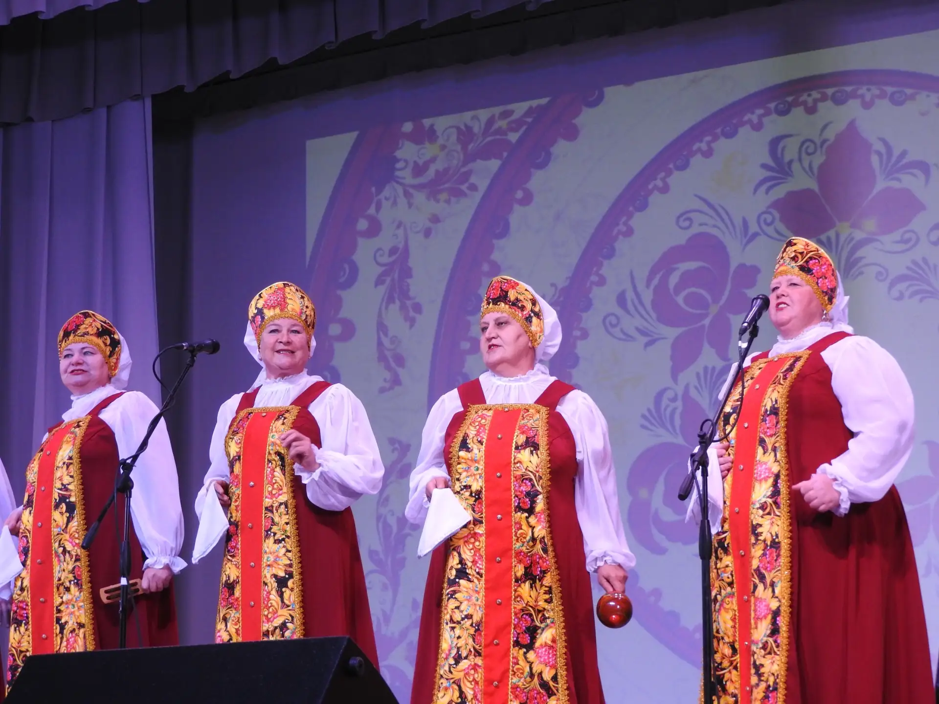 В Переволоцком районе прошёл гала-концерт фестиваля «Мудрость поколений говорит»