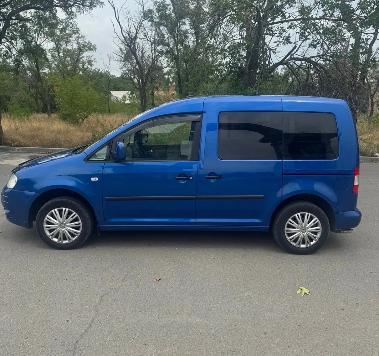Продам Volkswagen Caddy Life!