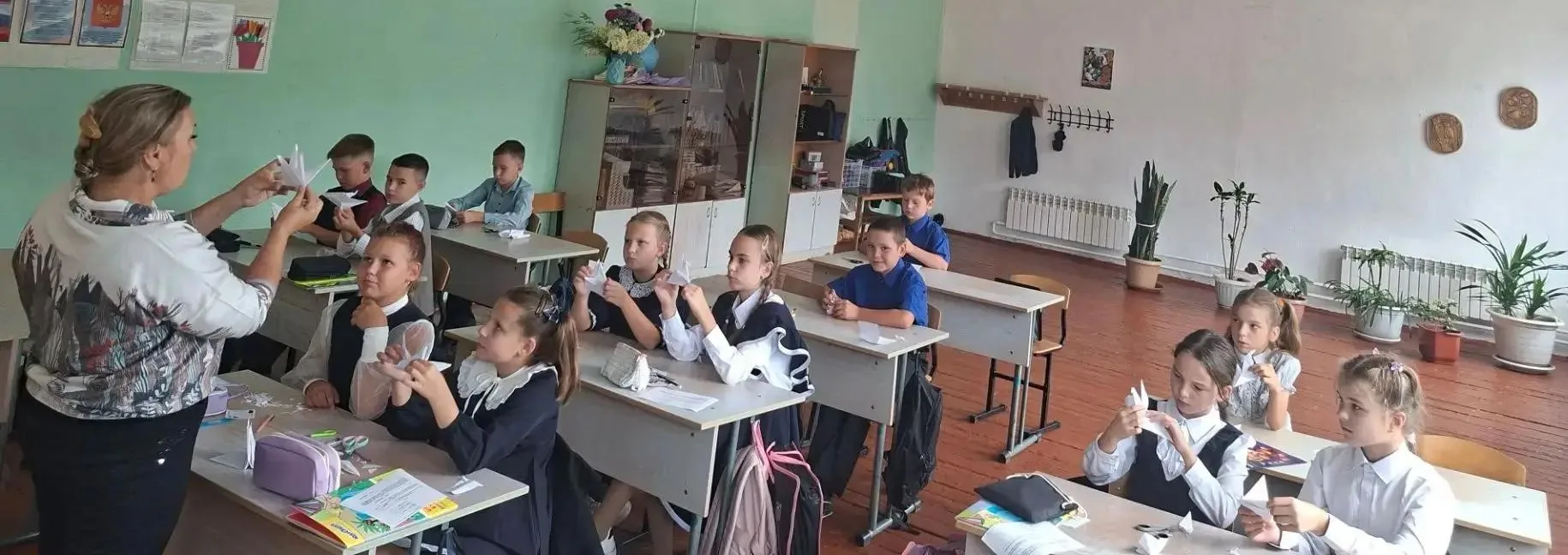 3 сентября, в День солидарности в борьбе с терроризмом, советник директора по воспитани...