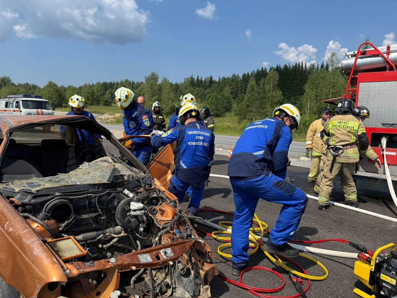 Экстренные службы отработали по реальному сценарию: массовое ДТП на М5 под Симом⚡️⁣
Ежегодно, в соот