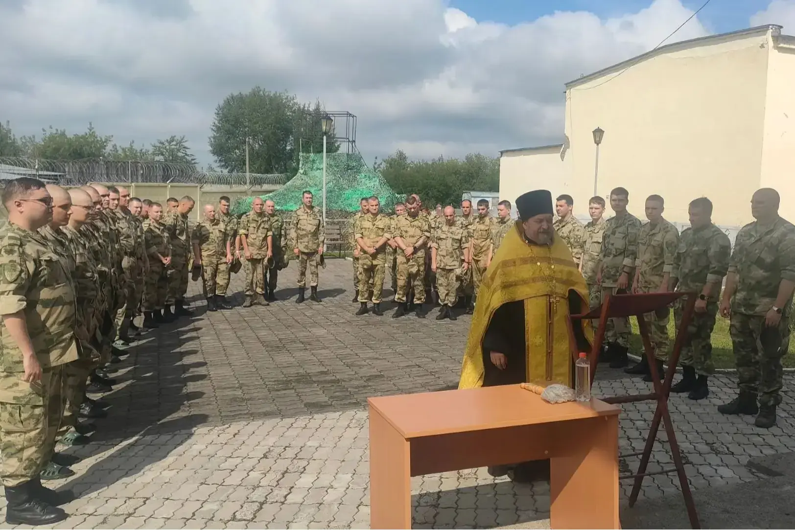 В войсковой части Росгвардии города Железногорска отметили День Крещения Руси

28 июля, на территори
