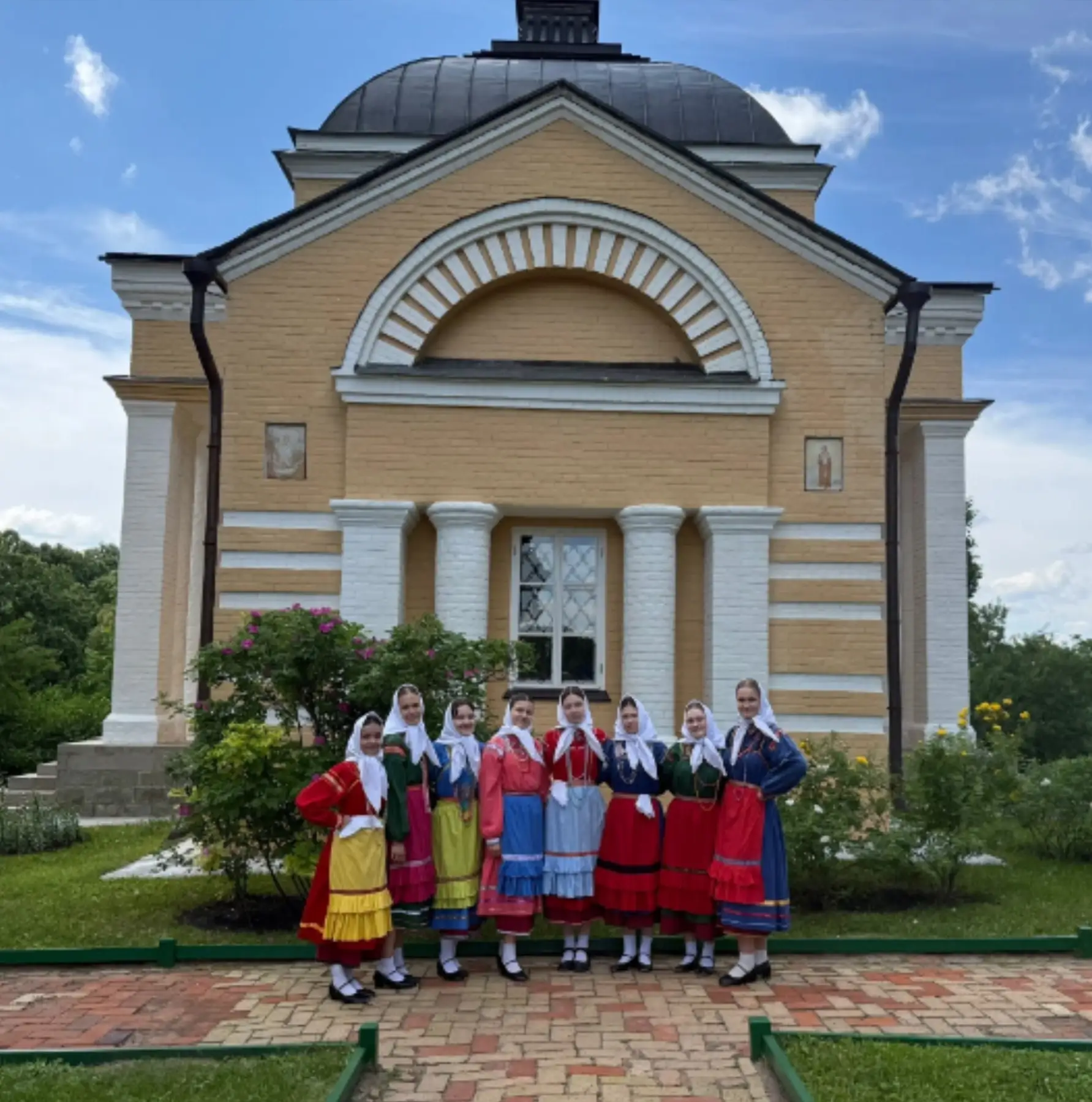 🇷🇺«Люблю Отчизну я…»

💥Поздравляем детский фольклорный ансамбль ДМШ № 2 г. Пензы «Туесок» с ярким