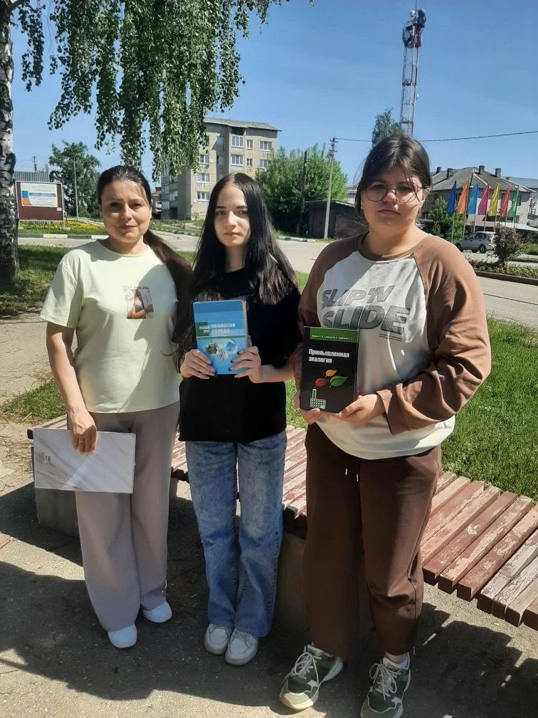 Знаете, без чего мы не проживём и 10 минут? 😉