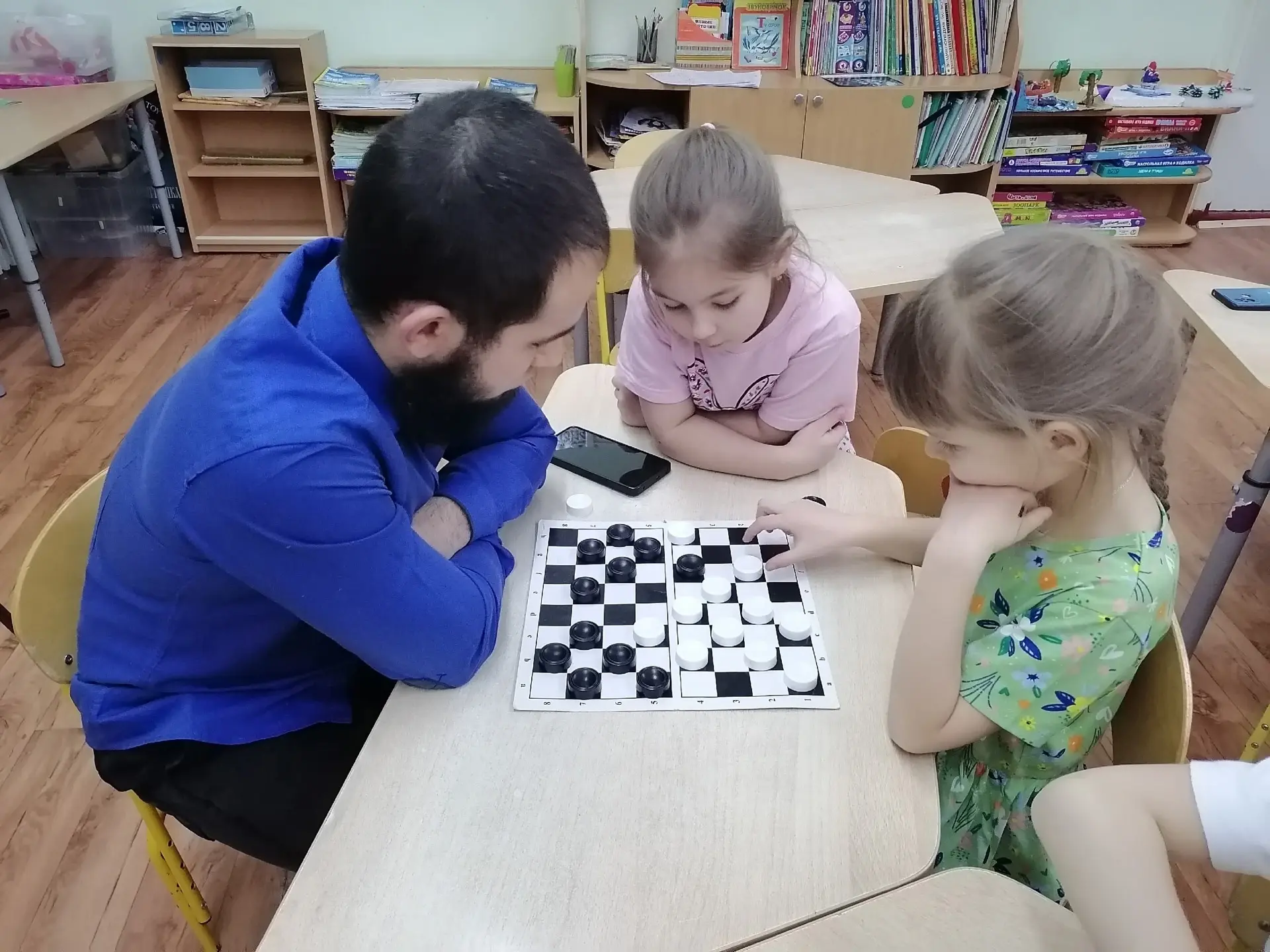 📌 В рамках месячника "Семья — сокровище души" 6 февраля в подготовительной группе "Сол...