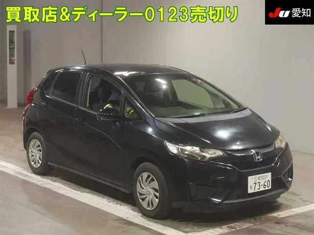⚫ HONDA FIT