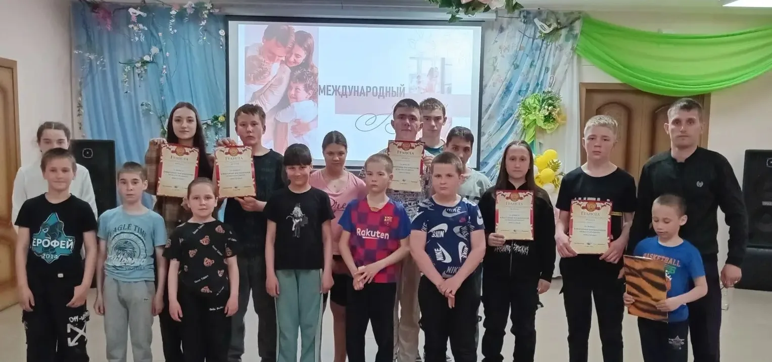 🎉 В нашем доме прошла викторина, посвящённая Международному дню семьи!