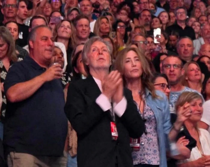 Пол Маккартни побывал на концерте Bon Jovi в Нью-Йорке