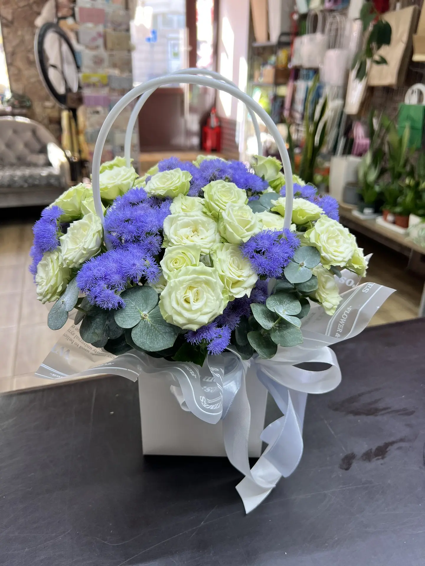 На витрине, 💙 2300 р